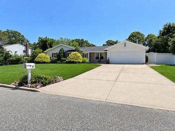 53 Orleans Green