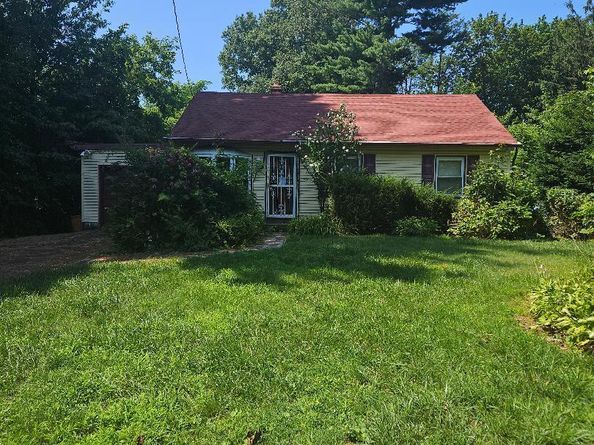 1 Winnetou Road, White Plains NY 10603