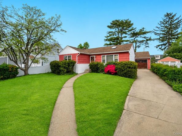 529 Liberty Street, Uniondale NY 11553