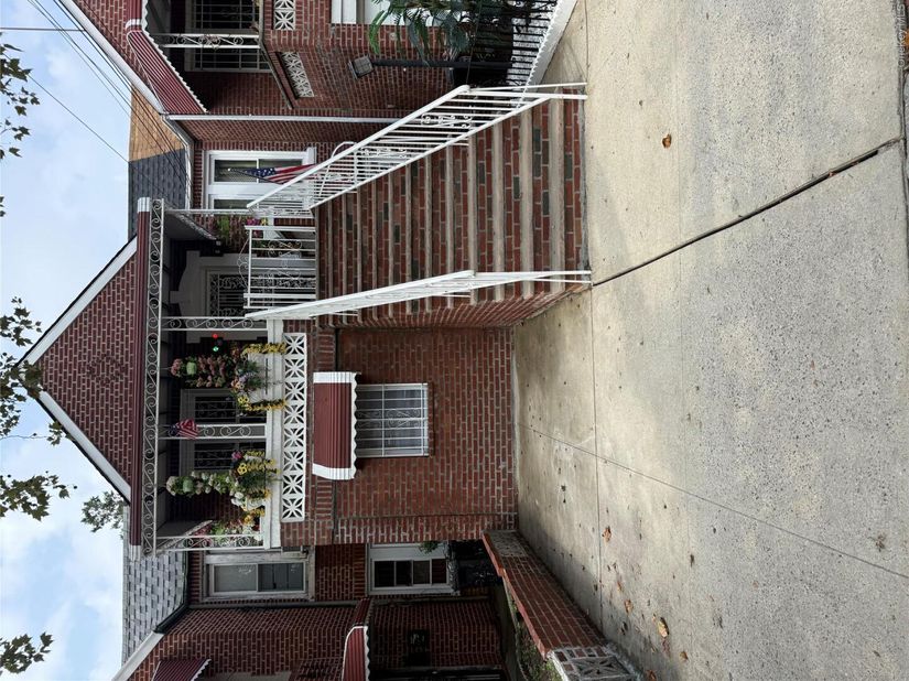5215 Avenue H, Brooklyn NY 11234