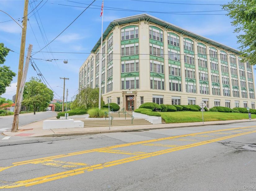 1 Landmark Square 405, Port Chester NY 10573
