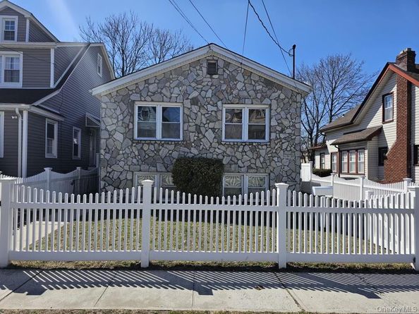 119-28 193rd Street, Saint Albans NY 11412