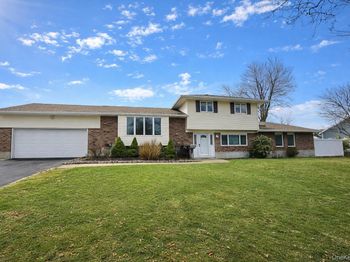 10 Wisteria Way