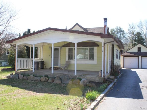66 Colonial Street, East Northport NY 11731