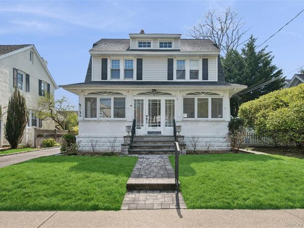 101 Harvard Avenue, Rockville Centre NY 11570