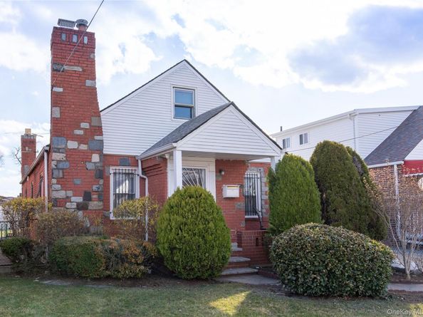 21908 118th Avenue, Cambria Heights NY 11411