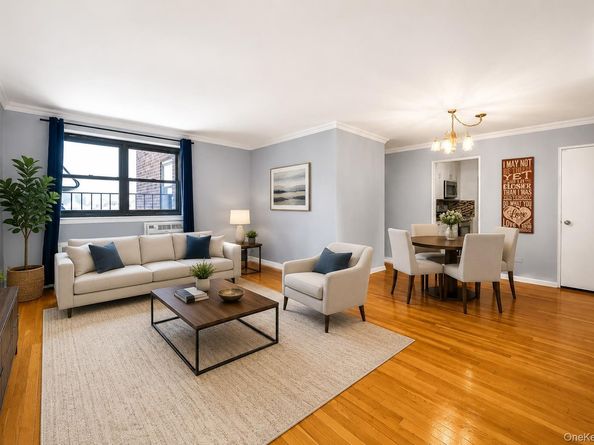 85-10 151st Avenue 5E, Howard Beach NY 11414