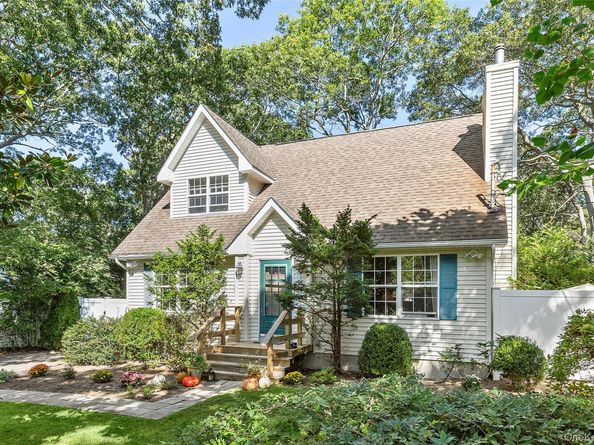 32 Atlantic Avenue, Hampton Bays NY 11946