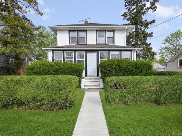 9 Joseph Street, Bay Shore NY 11706