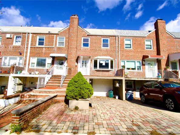 166-65 17th Road, Whitestone NY 11357