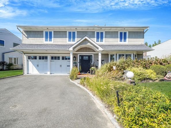 4000 Greentree Drive, Oceanside NY 11572