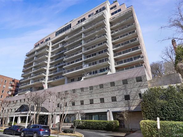 1020 Warburton Avenue 6C, Yonkers NY 10701