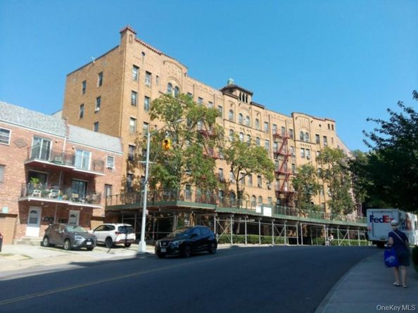 83-44 Lefferts Boulevard 3C, Kew Gardens NY 11415