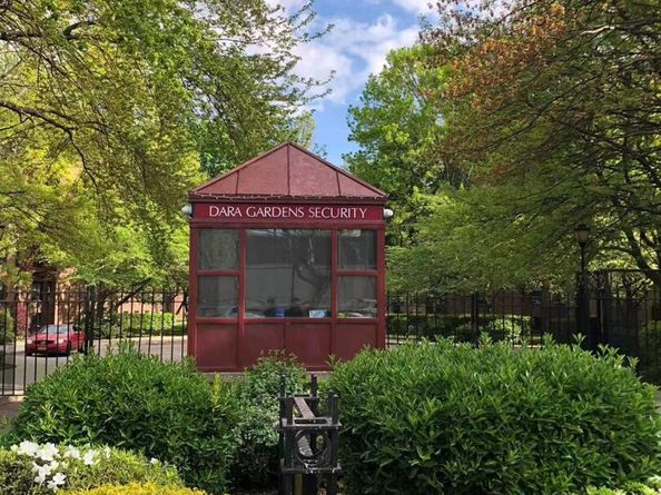 150-25 72 nd Road 1L, Kew Garden Hills NY 11367