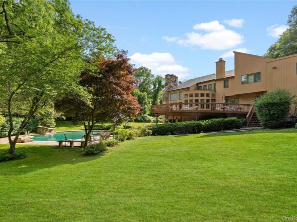 29 Captain Theale Road, Bedford NY 10506