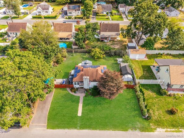 30 Oakdale Avenue, Central Islip NY 11722