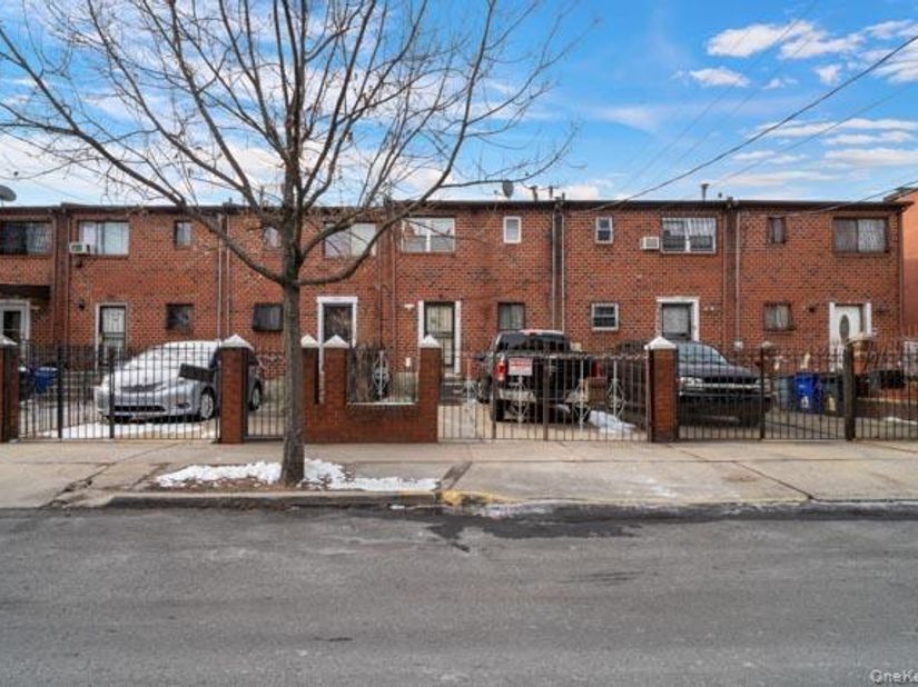 576 Barbey Street, Brooklyn NY 11207