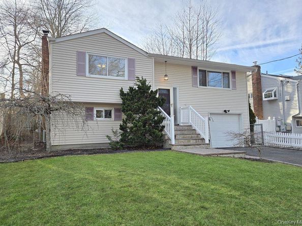 21A Thorney Avenue, Huntington Station NY 11746