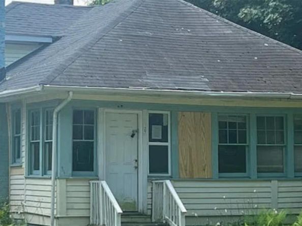 127 Wilson Place, Freeport NY 11520