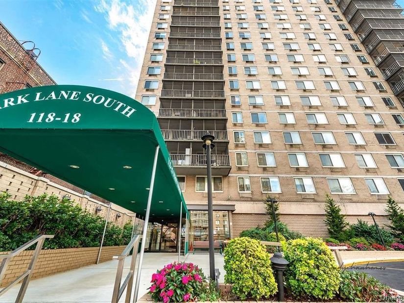 11818 Union Turnpike 6C, Kew Gardens, NY 11415 - For Sale