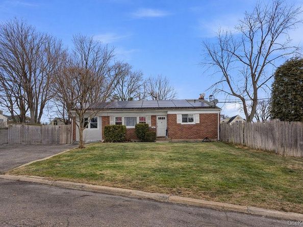 45 Oakley Drive, Huntington NY 11746