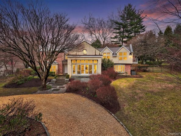 6 W Sunnyside Lane, Irvington NY 10533