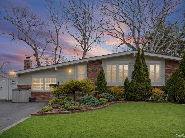 443 Renee Drive, Bayport NY 11705