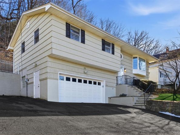 20 N Washington Avenue, White Plains NY 10603