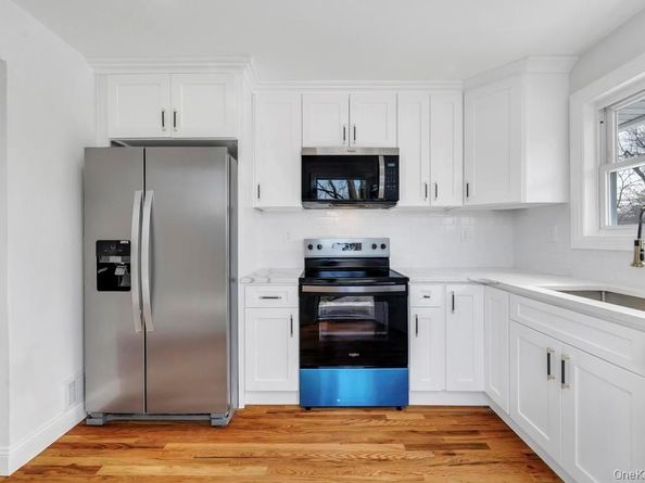 33 Silverpine Drive, Amityville NY 11701