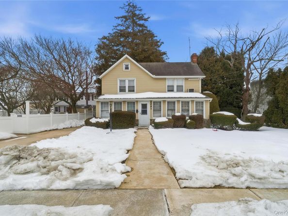 2097 Washington Avenue, Seaford NY 11783