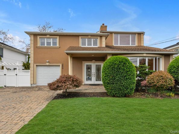 2884 Bay Drive, Merrick NY 11566