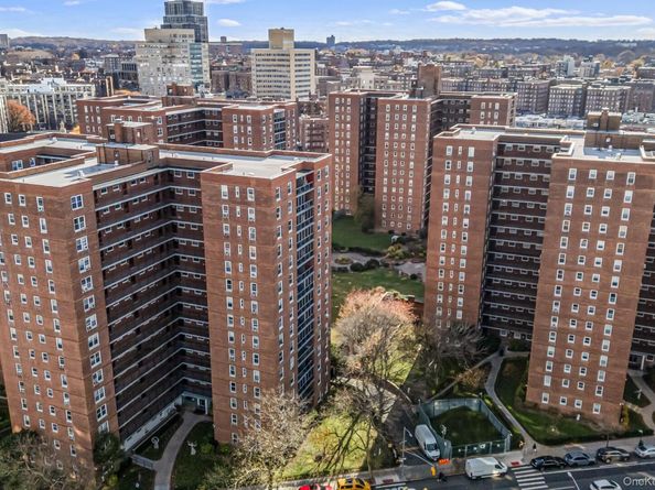 97-40 62nd Drive 8D, Rego Park NY 11374