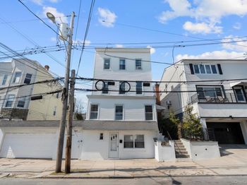 155 Voss Avenue