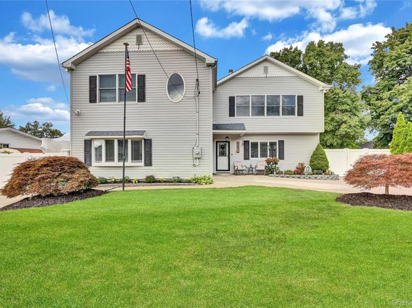 420 Dare Road, Selden NY 11784