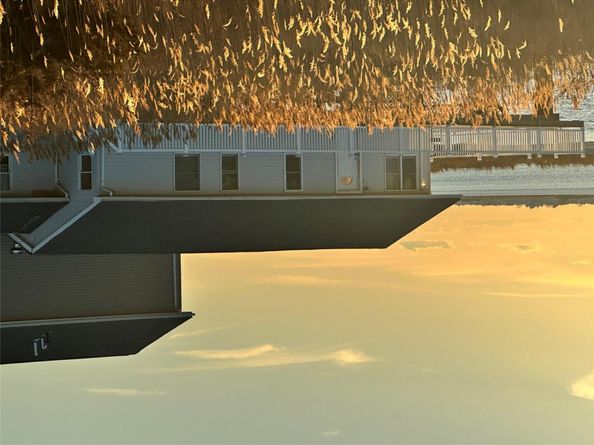 5 sheridan place, Island Park NY 11558