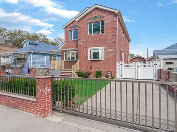 252-15 82nd Avenue