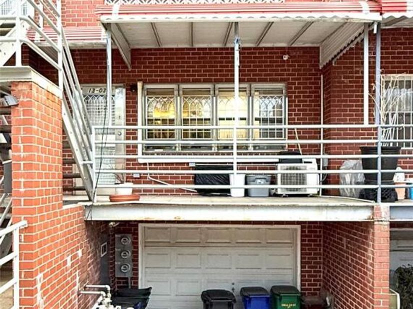 13-03 A 128th St, College Point NY 11356