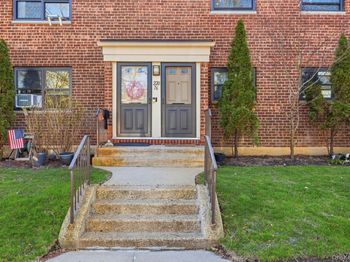 220-76 75th Avenue