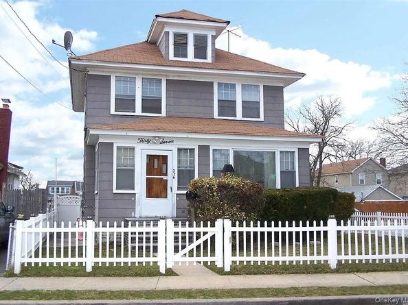 37 Cedar Road, Inwood NY 11096