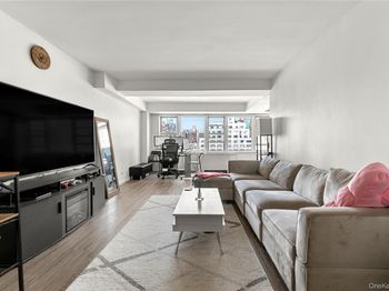 520 E 81st Street