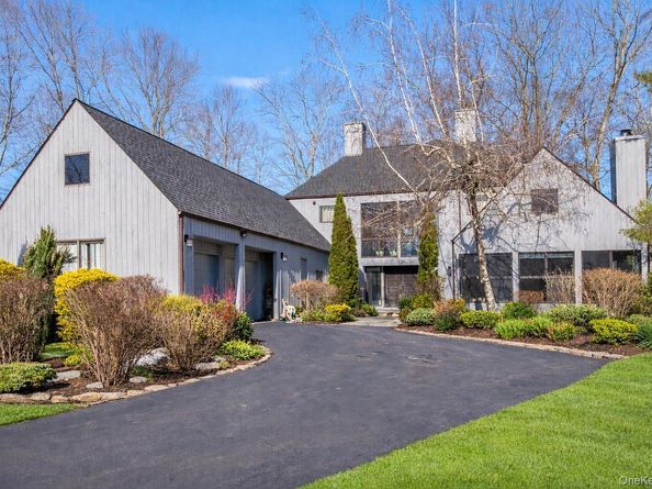 20 Ponds Lane, Purchase NY 10577