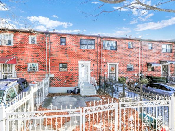 559 Cleveland Street, Brooklyn NY 11208