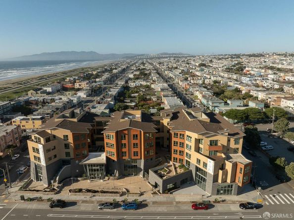 3535 Wawona Street 311, San Francisco CA 94116