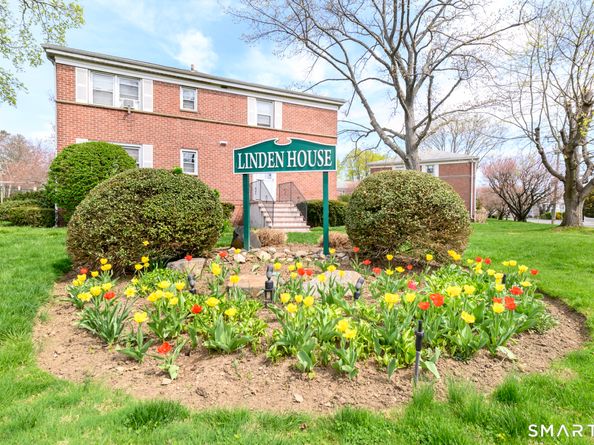250 Glenbrook Road 38C, Stamford CT 06906