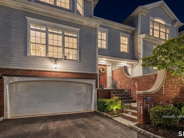 71 Aberdeen Way 71, Fairfield CT 06890
