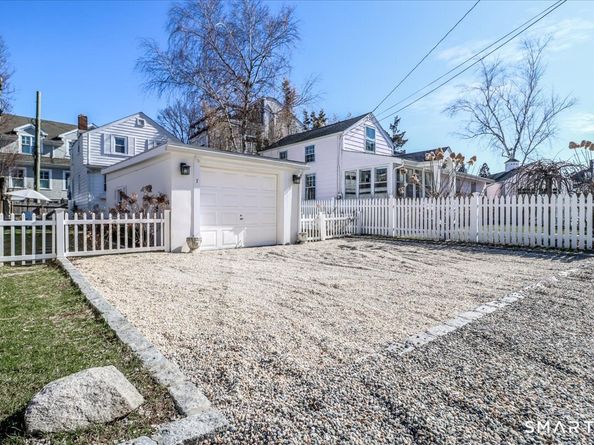 7 Rowland Place, Westport CT 06880