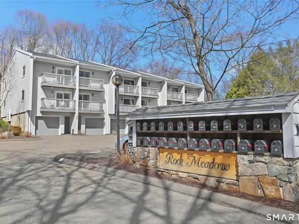16 Rockmeadow Road Q, Norwalk CT 06850