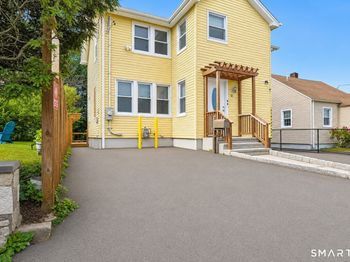 10 Wells Avenue