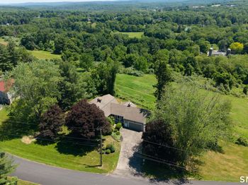 15 Valley View Road