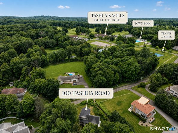 100 Tashua Road, Trumbull CT 06611